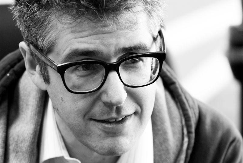 ira-glass-great-radio-stories-need-to-surprise-and-have-a-great-teller