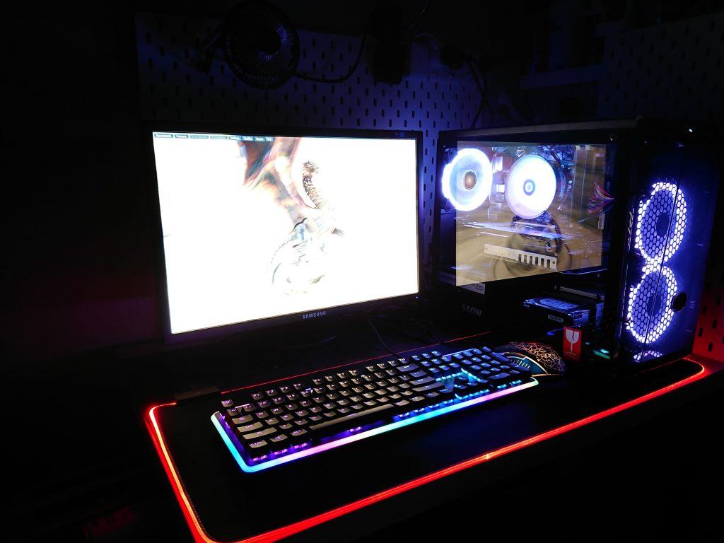 RGB-high-performance-gaming-setup-for-streamers-min