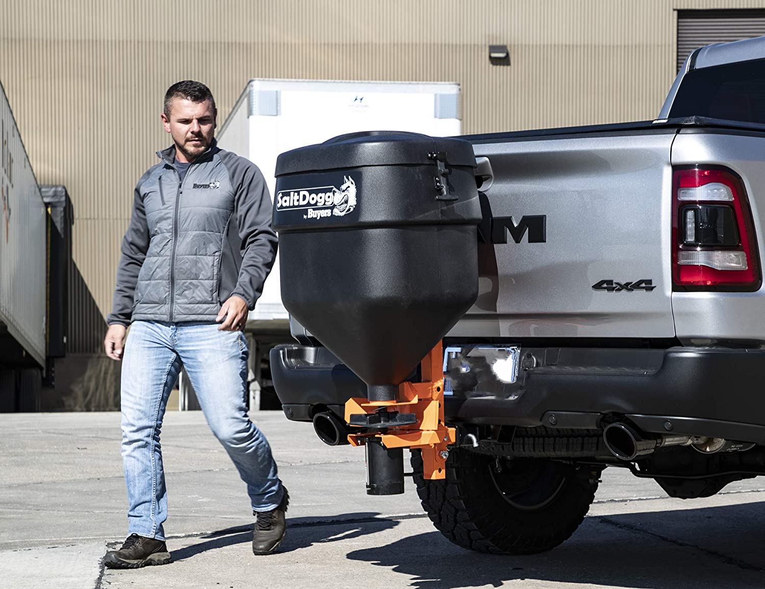 5 Best Salt Spreaders - What is The Best Salt Spreader?