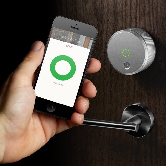 Smartphone Gadgets That Keep Your Home Safe 1