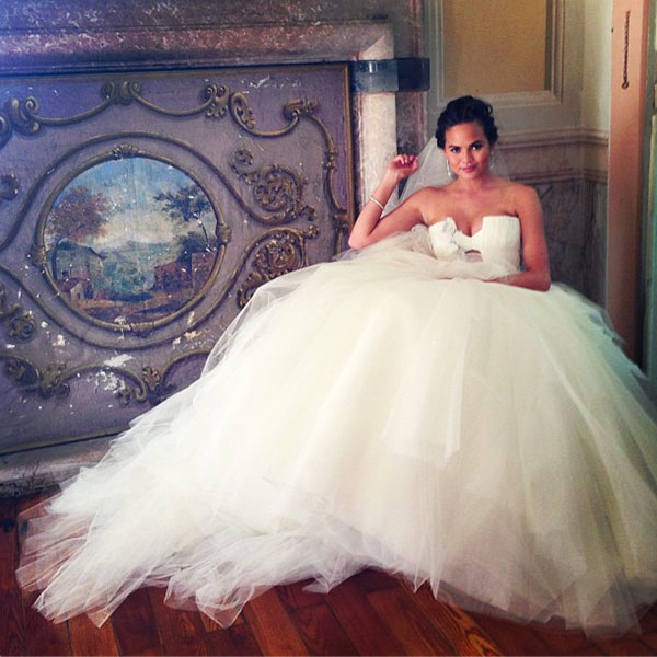 chrissy-teigen-wedding-dress