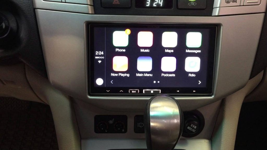 double-din-head-units-car-stereo-buyers-guide-tech (2)