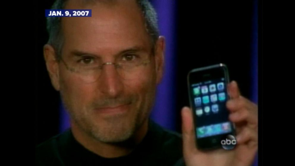 iphone-launch-steve-jobs