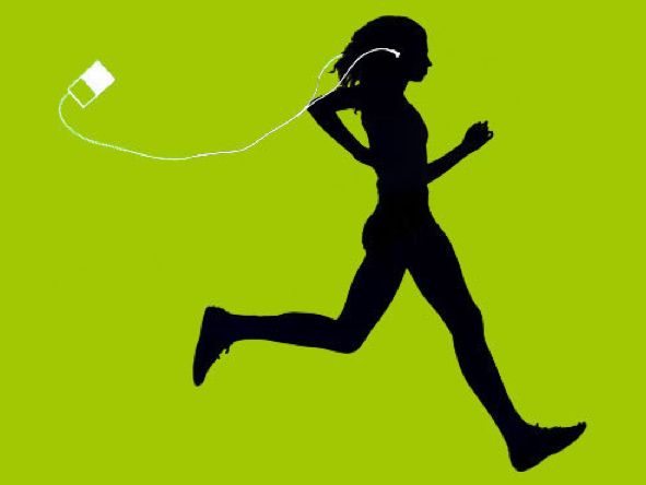running-fitness-structure-routine-with-music