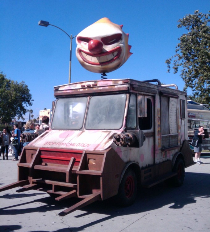 video game with ice cream truck