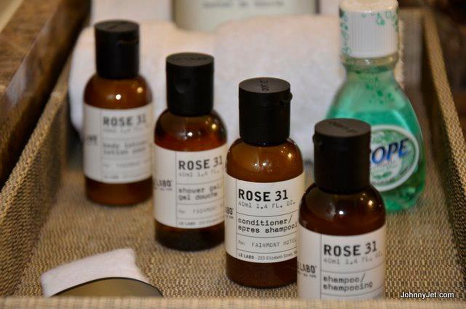 what-should-i-do-with-those-unused-hotel-toiletries